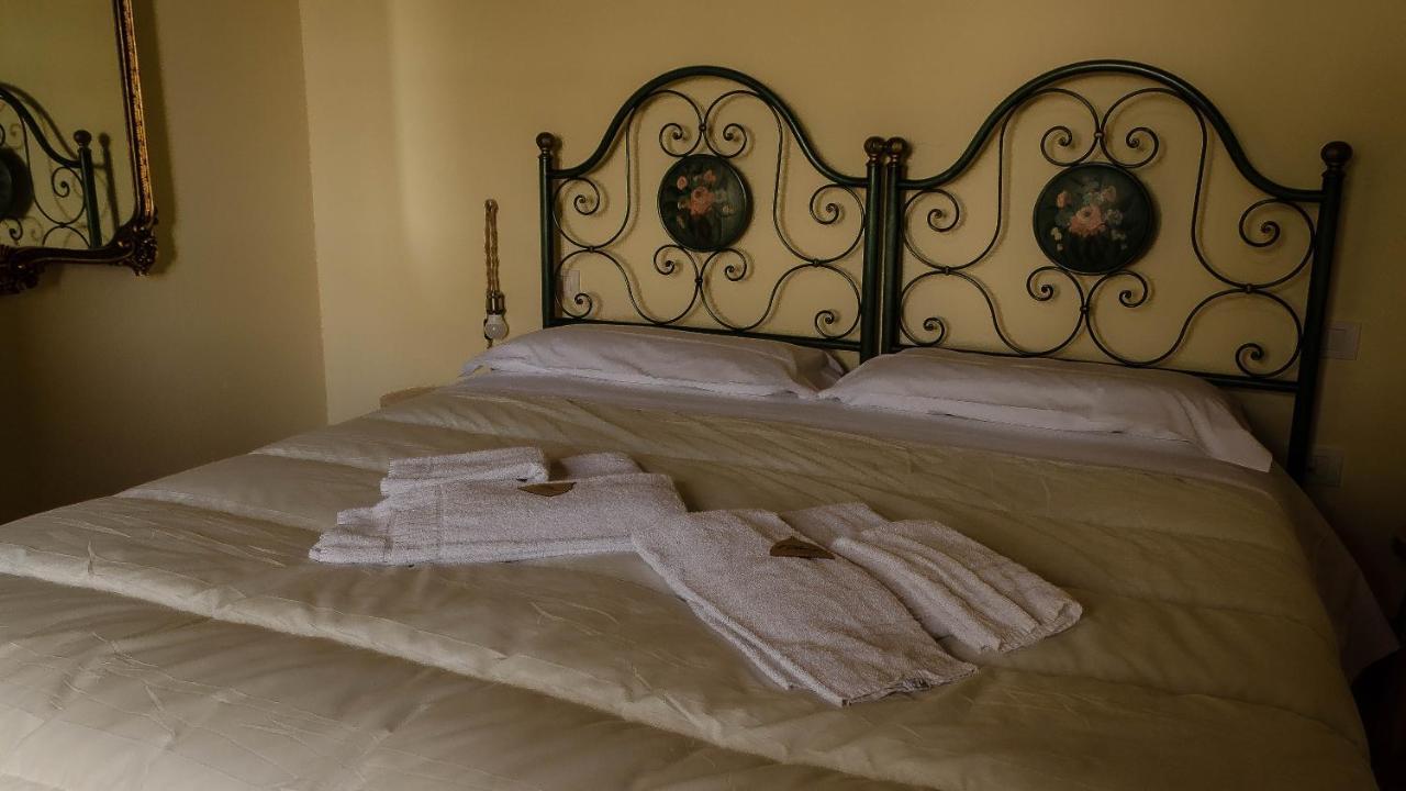 Agriturismo L'Olmo San Gimignano Ngoại thất bức ảnh